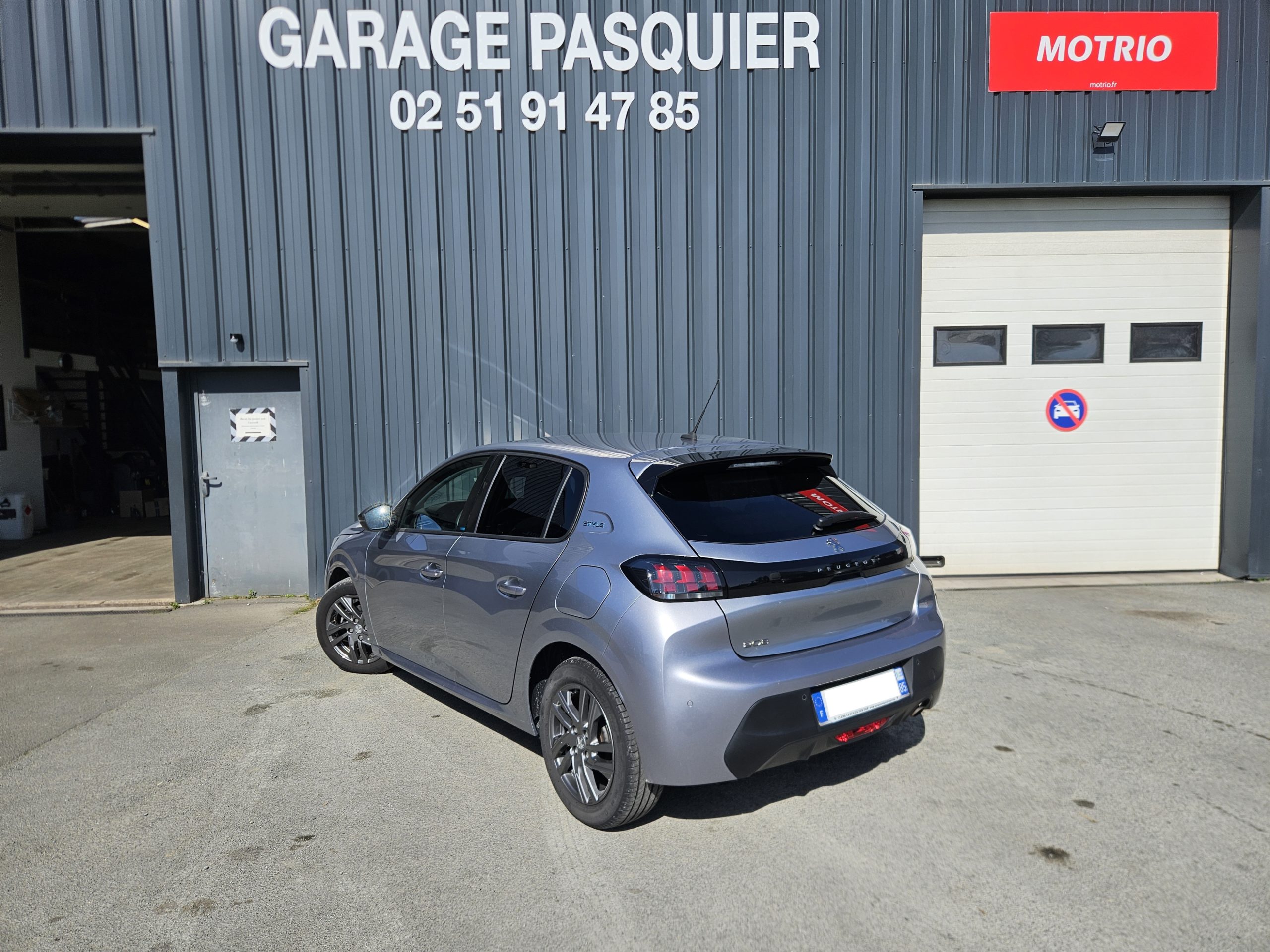 PEUGEOT 208 II 1.2 PURETECH 75 S&S STYLE BVM5