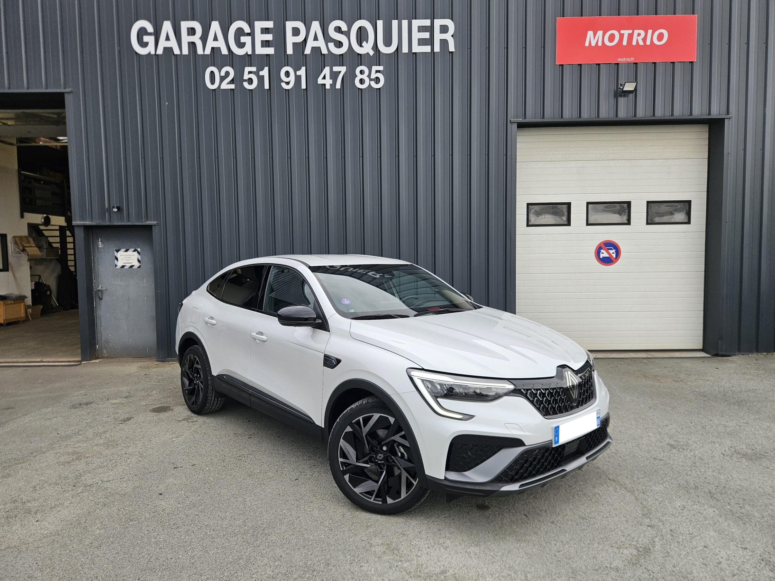 Renault Arkana 1.6 E-Tech 145ch full hybrid esprit Alpine